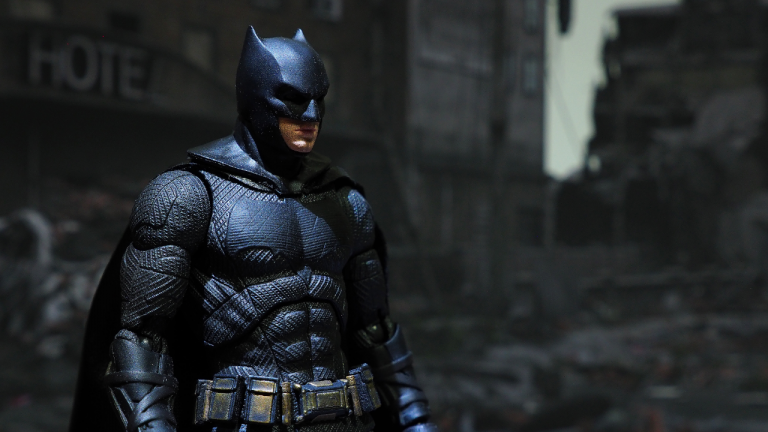 La rara colección de arte digital Batman NFT se vende por un récord de 540 Ether